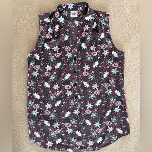 CAbi Sleeveless Floral Tank Top